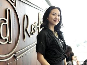 Resmi Menikah, Dengarkan Lagi Lagu Masa Kecil Sherina