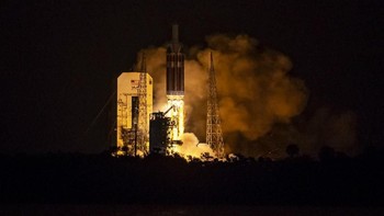 Roket tersebut dibuat oleh United Launch Alliance (ULA), joint venture dari Lockheed Martin Space System dan Boeing Defence, Space & Security. Foto: NASA