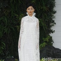 Fashion show gaun pengantin dari Sapto Djojokartiko di Grand Hyatt Jakarta Wedding Fair 2018, Jumat [10/8/2018]. Foto: Mohammad Abduh/Wolipop