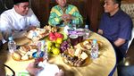 Heboh Santri Dadakan, Ini Gaya Kulineran Waketum PPP yang Gemar Sate dan Durian