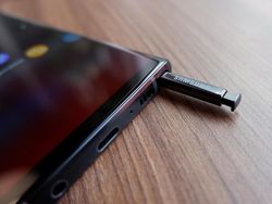 Unboxing Samsung Galaxy Note 9 di Indonesia