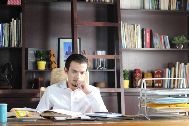 Popularitasnya dimulai saat membuat Klinik Asuransi Sampah. Setiap warga yang menyetorkan sampah plastik akan mendapatkan kartu layanan pengobatan. Program ini dibuat untuk menjamin kesehatan warga kurang mampu. Foto: Dok. Instagram