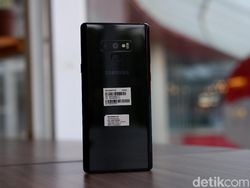 Unboxing Samsung Galaxy Note 9 di Indonesia