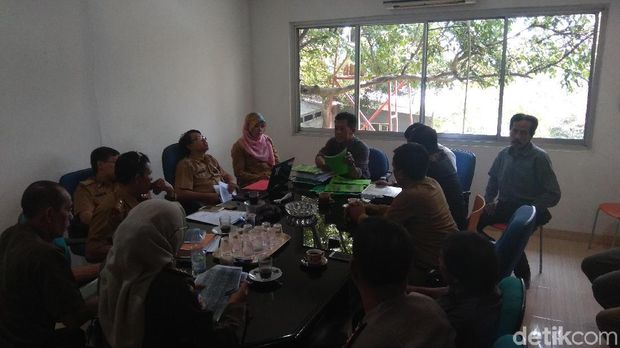 Pertemuan Satpol PP Jabar dengan manajemen PT Atlasindo Utama