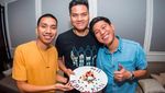 Begini Gaya Asta RAN Saat Kulineran di Jepang dan Seruput Kopi Sibolga