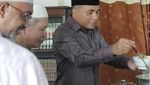 Heboh Santri Dadakan, Ini Gaya Kulineran Waketum PPP yang Gemar Sate dan Durian