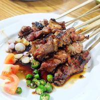 Mantap! 5 Tempat Makan Ini Punya Sate Kambing Muda yang