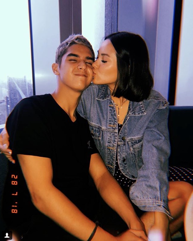 Al Ghazali mengaku belum berencana meminang Alyssa Daguise sebelum sang kekasih menyelesaikan pendidikannya.Foto: Dok. Instagram/alghazali7