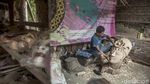 Berkenalan dengan Kerajinan Batik Kayu Krebet Khas Yogyakarta