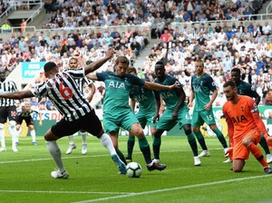 Tottenham Tertantang Bungkam Kritik soal Transfer