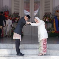 Sandiaga Uno mantap mendampingi Prabowo sebagai calon wakil presiden dalam pilpres 2019 - 2024. Keputusan pria 49 tahun ini nyawapres sempat disambut sedih oleh sang istri, Nur Asia. Foto: Instagram