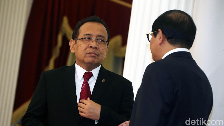 Mensesneg Tegaskan Hormati KPU yang Tetap Tak Masukkan OSO ke DCT Mensesneg Tegaskan Hormati KPU yang Tetap Tak Masukkan OSO ke DCT