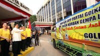 Bantuan yang diberikan partai Golkar diantaranya pakaian, selimut hingga bahan makanan untuk membantu kondisi korban gempa di Lombok. Pelepasan bantuan ini merupakan bentuk kepedulian partai Golkar terhadap bangsa Indonesia.