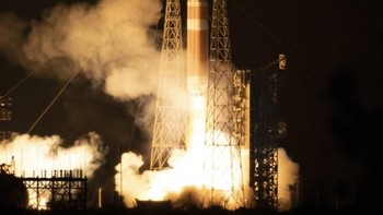 Parker sukses diterbangkan dari Cape Canaveral, Florida, Amerika Serikat. Foto: NASA