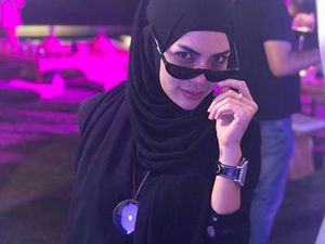 Nikita Mirzani  Kantongi Bukti yang Beratkan Kriss Hatta?