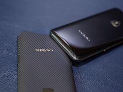 Penampakan Oppo Find X Lamborghini Harga Rp 21 Juta