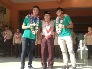 Di Hari Pramuka, Dua Pemain Timnas U-16 Ini Bikin Heboh SMA-nya