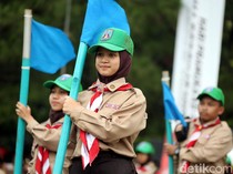 Berapa Panjang Tongkat Pramuka? Ini Ukuran untuk SD, SMP, dan SMA