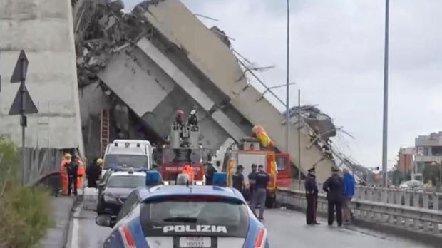 Setidaknya 10 Tewas akibat Jembatan Tol Roboh di Genoa