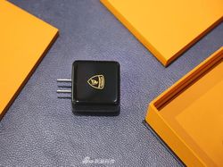 Penampakan Oppo Find X Lamborghini Harga Rp 21 Juta