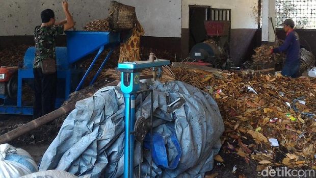 Di Boyolali, Sampah Plastik Diubah Menjadi BBM