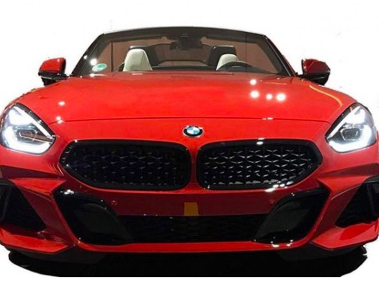 Muka BMW Z4 Terbaru Ramai di Media Sosial