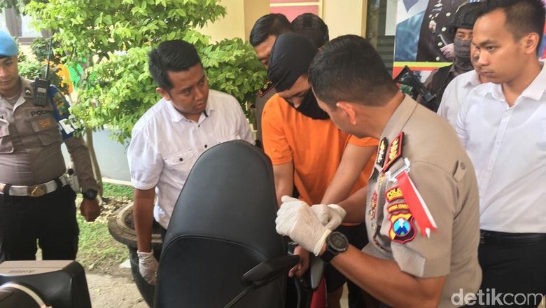 Berikut Kronologi Kasus Tewasnya Bayi di Jok Motor Berikut Kronologi Kasus Tewasnya Bayi di Jok Motor