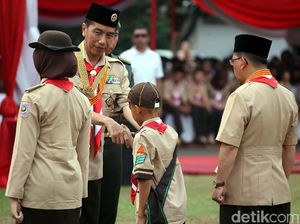 Baju Pramuka SD Anak Laki-Laki Terdiri dari Apa Saja? Ini Atribut Lengkapnya