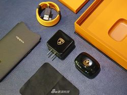 Penampakan Oppo Find X Lamborghini Harga Rp 21 Juta