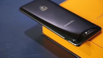 Kamera ganda di bagian belakang masih berukuran 16 MP dan 20 MP.  Begitu juga kamera selfie, resolusinya 25 MP dengan teknologi 3D AI Selfie.  Foto: Sina Mobile