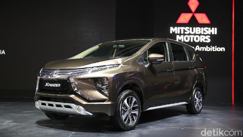 Xpander Mau Pasang Autolock dan Lampu Proyektor, Mitsubishi?