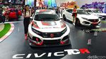 Saat Honda Civic Dikawal Wanita-wanita Cantik Indonesia