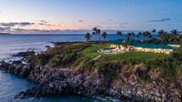 Rumah yang dibangun pada 1996 ini terletak di bagian barat Valley Isle. Namanya Lahaina Mansion. Istimewa/Realtor.com.