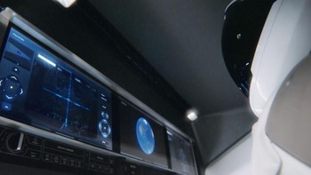 Suhu di dalam Crew Dragon dapat diatur untuk membuat penumpang merasa nyaman saat perjalanan. Foto: SpaceX