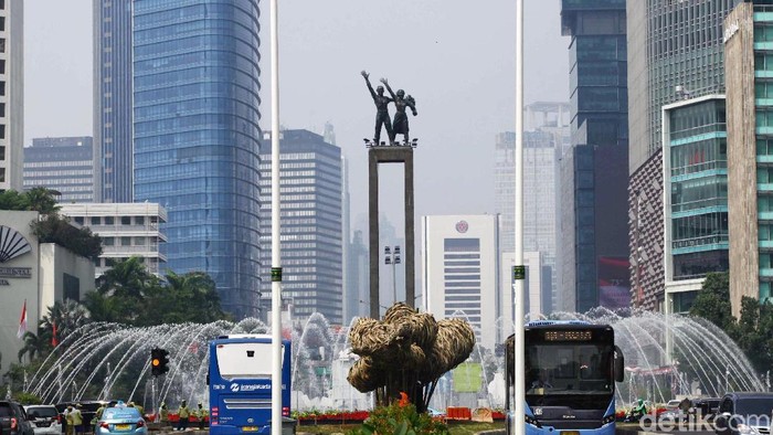 Pemprov DKI Jakarta memberlakukan car free night pergantian tahun 2018-2019/ Foto: Pradita Utama Pemprov DKI Jakarta memberlakukan car free night pergantian tahun 2018-2019/ Foto: Pradita Utama
