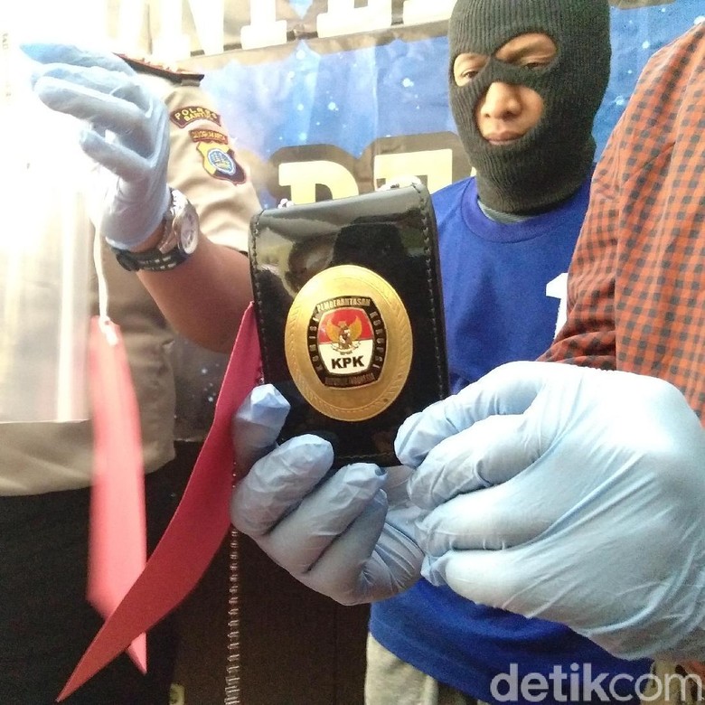 Risdiyanto Gadungan di Bantul Tetap Kukuh Mengaku Anggota KPK Risdiyanto Gadungan di Bantul Tetap Kukuh Mengaku Anggota KPK