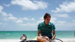 Foto: Gaya Liburan Petenis Roger Federer