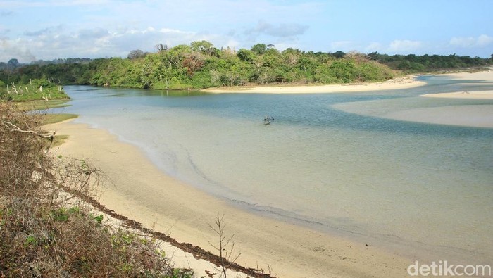 Kampung Adat Ratenggaro di Sumba Barat Daya