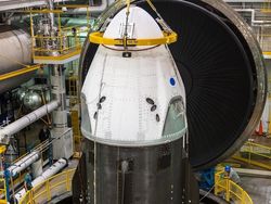 Serba-serbi Misi Peluncuran Astronot Pertama SpaceX