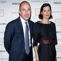 Matt yang merupakan presenter terkenal di Amerika Serikat itu pun langsung mendapat sorotan setelah sejumlah rekan kerjanya mengungkap sikap Matt. Berbagai sumber mengungkap bahwa Matt pernah menunjukkan kelaminnya pada seorang wanita hingga memberikan hadiah mainan seks.  Foto: Getty Images