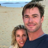 Pada 2014, Chris Hemsworth dinobatkan sebagai Pria Terseksi di Dunia. Wanita beruntung yang berhasil menggaetnya adalah Elsa Pataky yang juga seorang aktris dan pencinta fitnes. Foto: Instagram