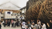 Joko sendiri merupakan lulusan Seni Patung ITB (Foto: Dok. Instagram @jokoawi)
