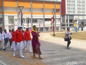 Rombongan Kecil Tandai Indonesia Resmi Huni Wisma Atlet