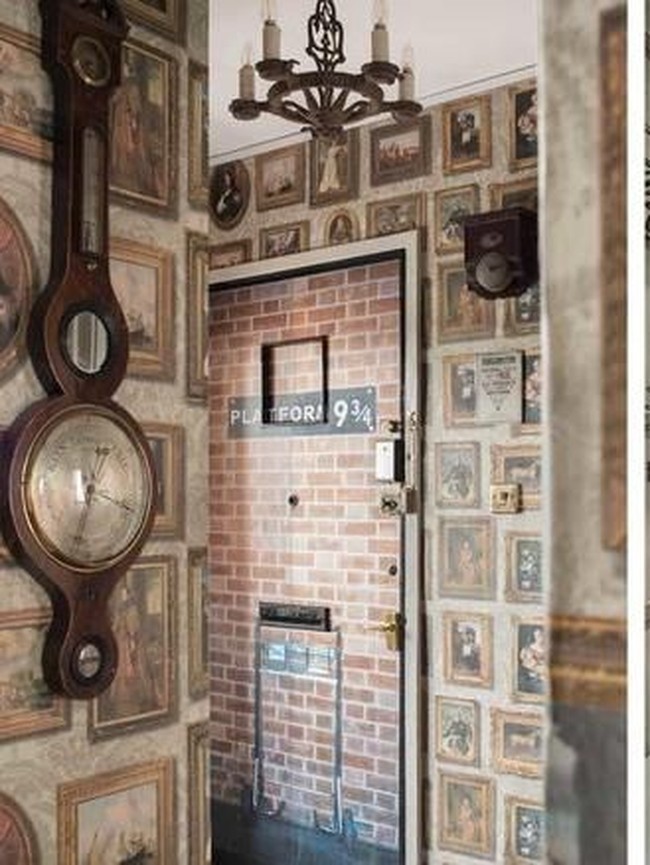 Tertarik menginap di apartemen ini? Biaya yang dikenakan USD 200 atau sekitar Rp 2,9 juta per malam. Penginapan dilengkapi dengan fasilitas Wifi dan TV digital. Foto: Dok. Elite Readers