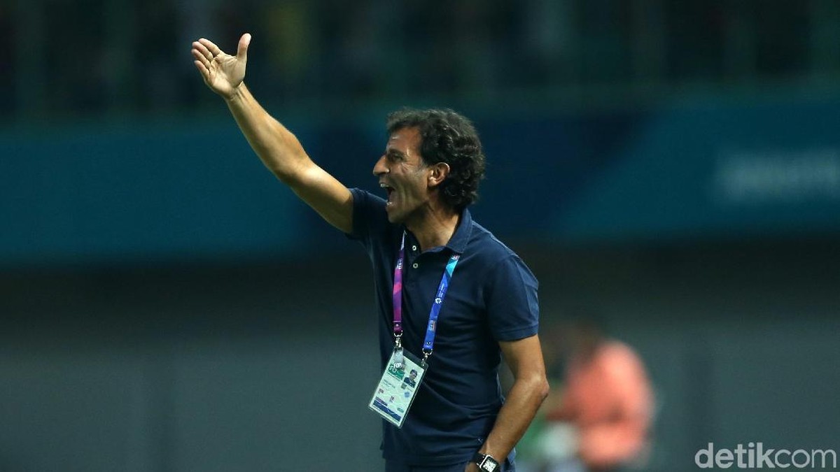 PSSI menyatakan Luis Milla tetap tangani tim nasional Indonesia. (Foto: Agung Pambudhy/Detikcom)