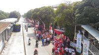 Peserta Mulai Penuhi Jalan Jelang Kirab Obor Asian Games di Jaksel
