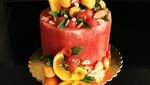 Manis Segar! Kue Ulang Tahun Ini Terbuat dari Buah Semangka