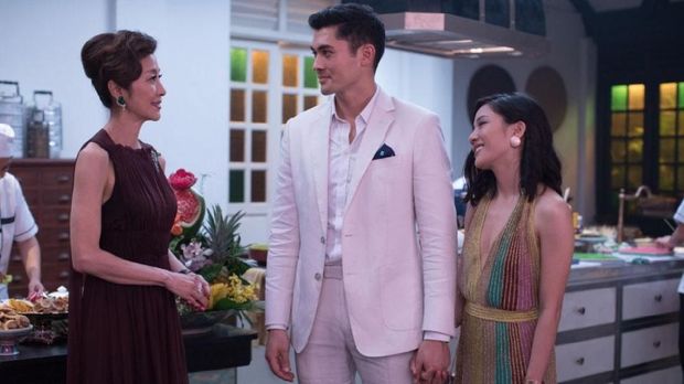 Penulis 'Crazy Rich Asians 2' Mundur karena Masalah Honor