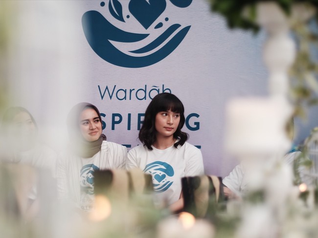 Tak hanya cantik dan stylish, Tatjana menekankan pentingnya cantik dari hati. Ia mengajak masyarakat untuk tidak hanya mementingkan penampilan fisik, tapi aksi untuk membantu sesama. Foto: Silmia Putri/Wolipop