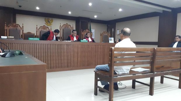Eks Kabiro Keuangan Udayana Didakwa Rugikan Negara Rp 25 M
